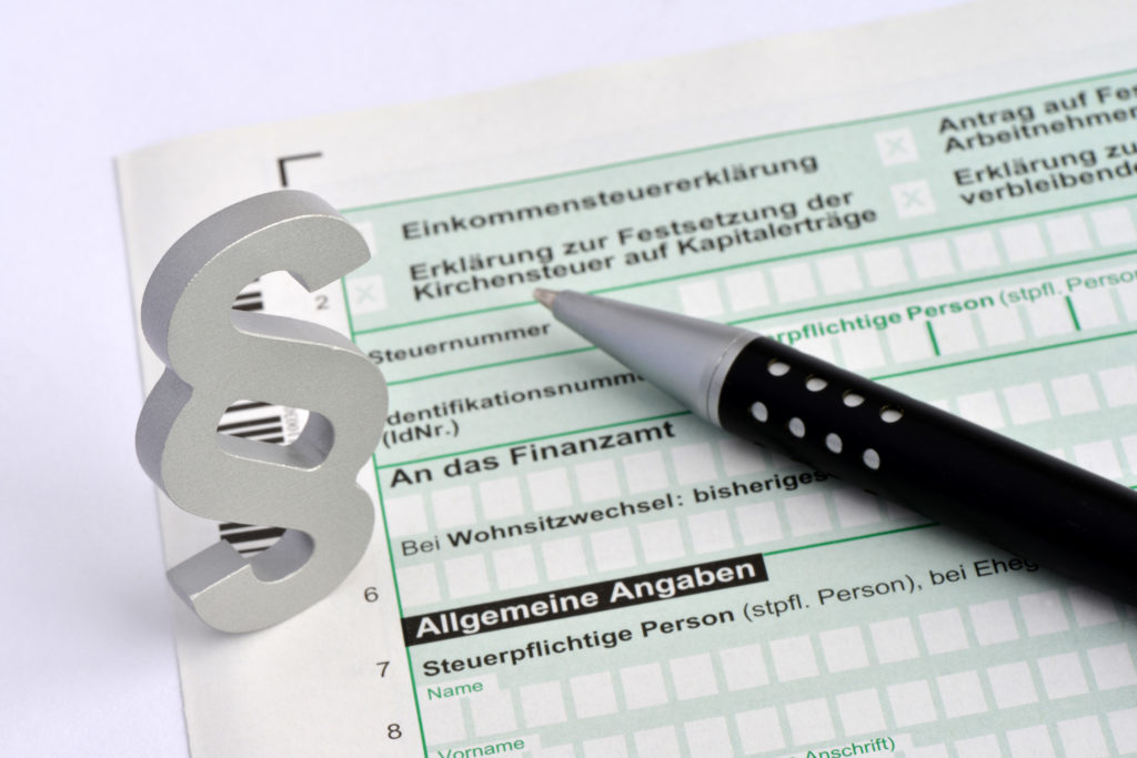 Steuerrecht, Selbstanzeige, Steuererklärung, Finanzamt